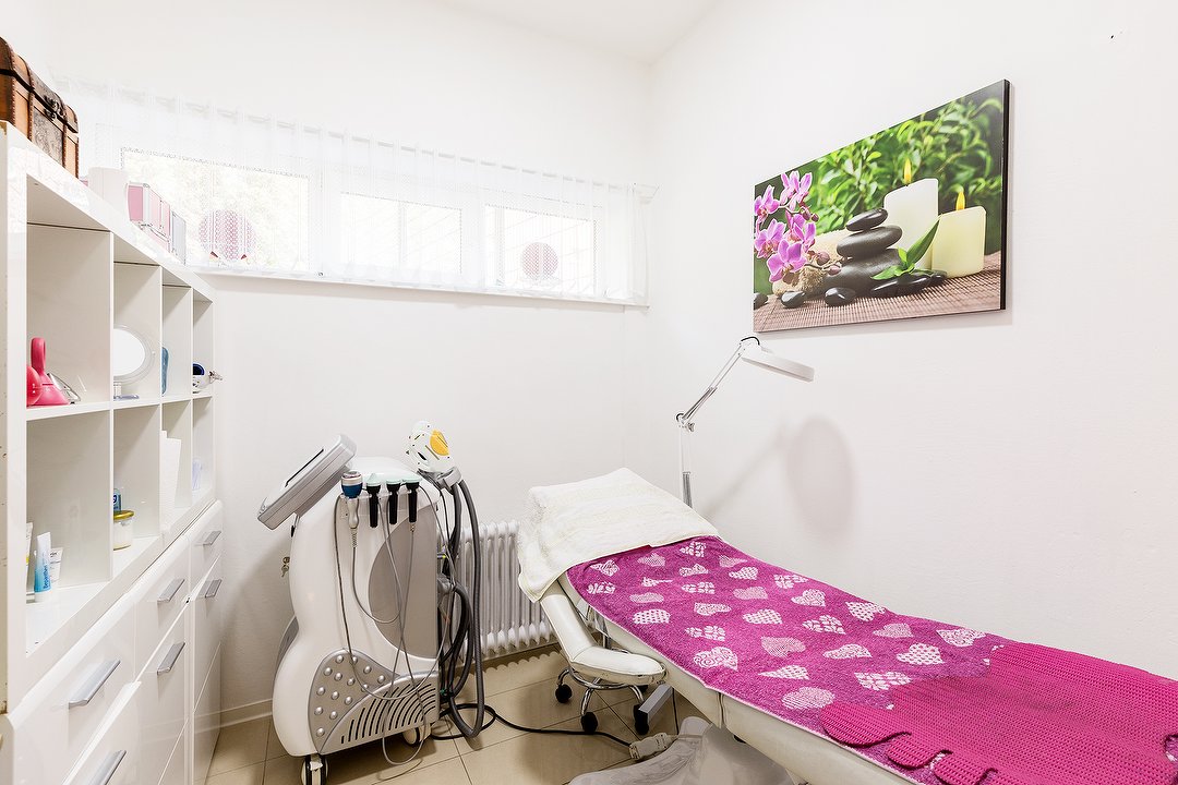 Nergiz Beauty Salon, Harburg, Hamburg
