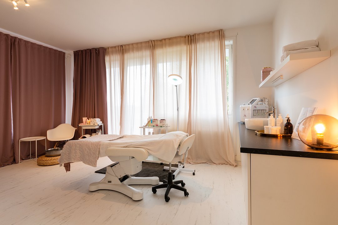Belle & Blush, Overijse, Province du Brabant flamand