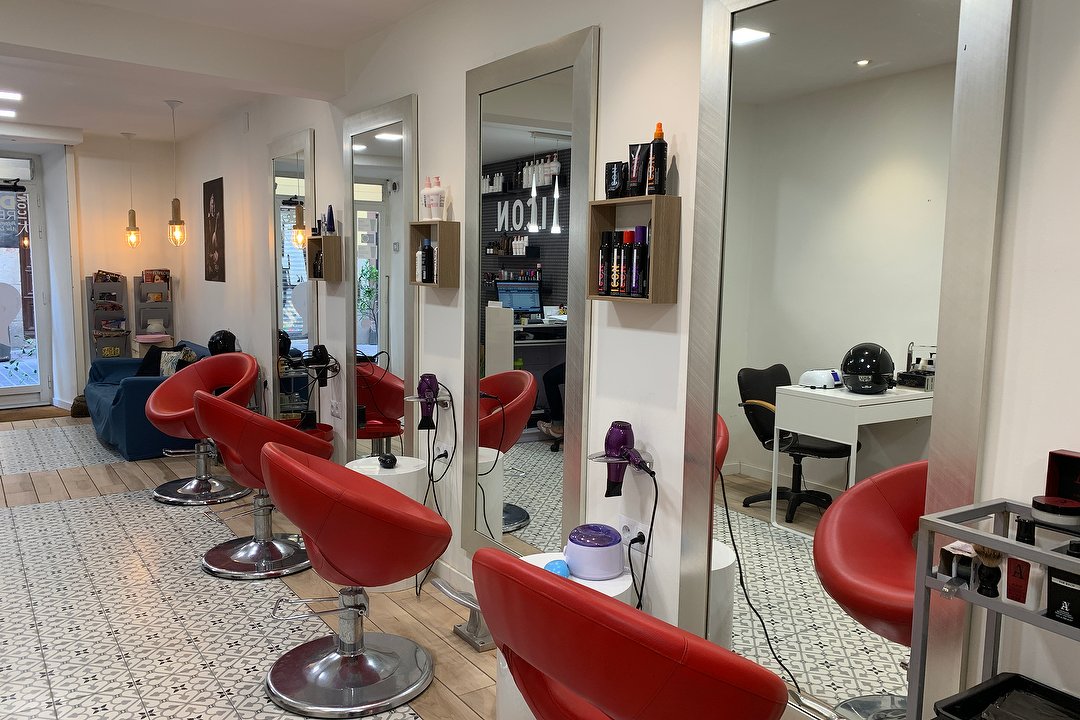 Juliette Ecotech Hair Salón, Paseo del Prado, Madrid
