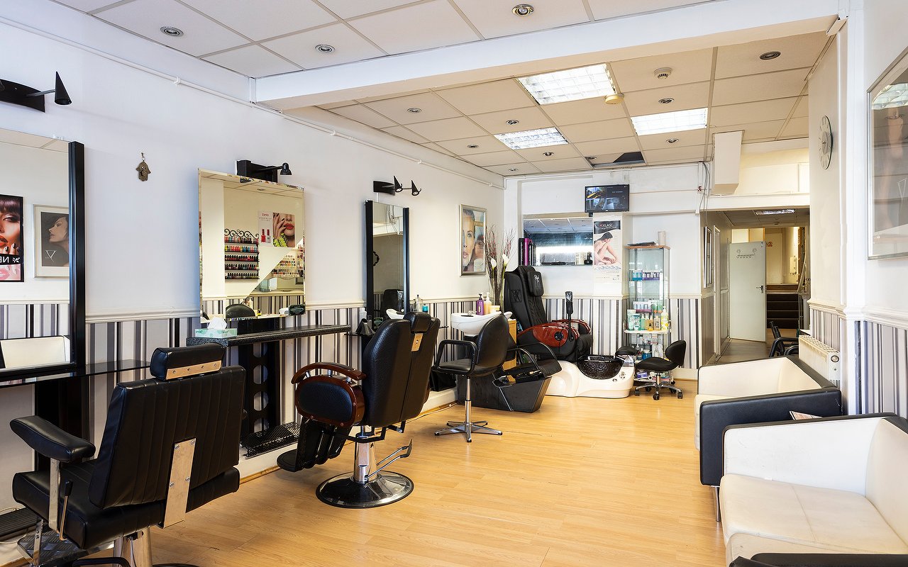 Nail treatments at nail salons and nail bars near Woolwich Arsenal