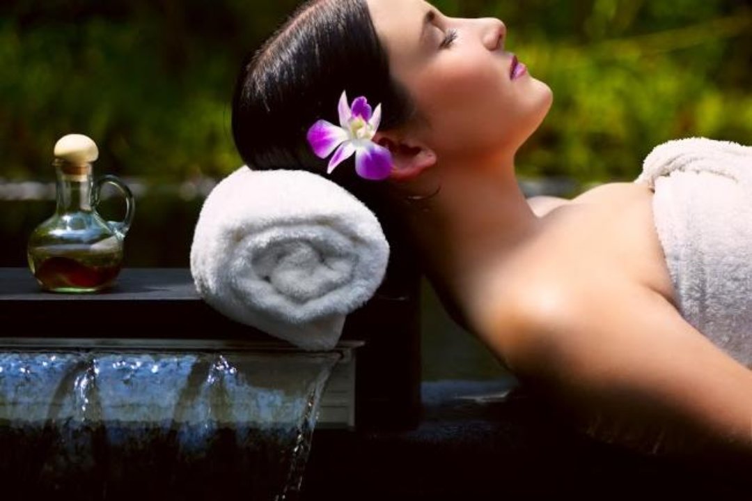 Westlab Salt and Beauty Rooms, Byfleet, Surrey