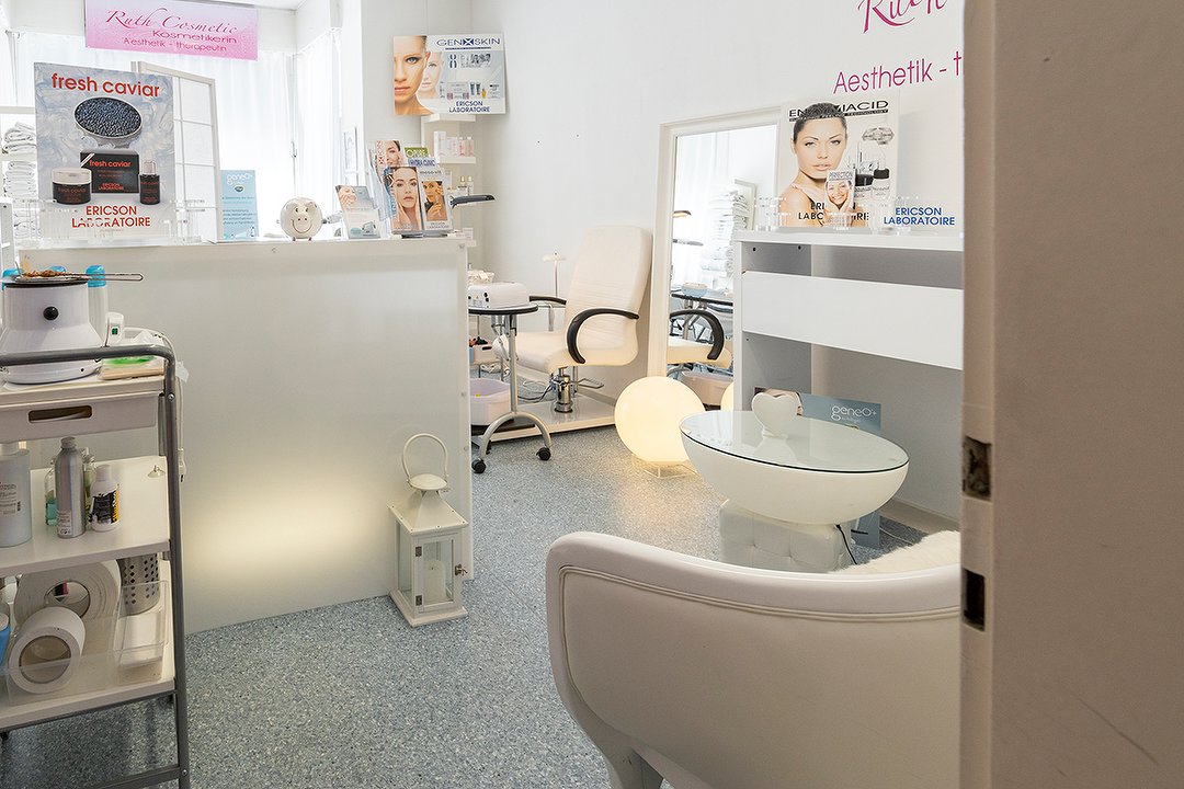 Ruth Beauty Cosmetic, Kreis 4, Zürich