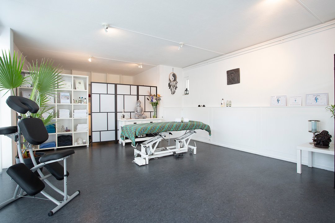 Massage@Cy, Zaandam, Noord-Holland