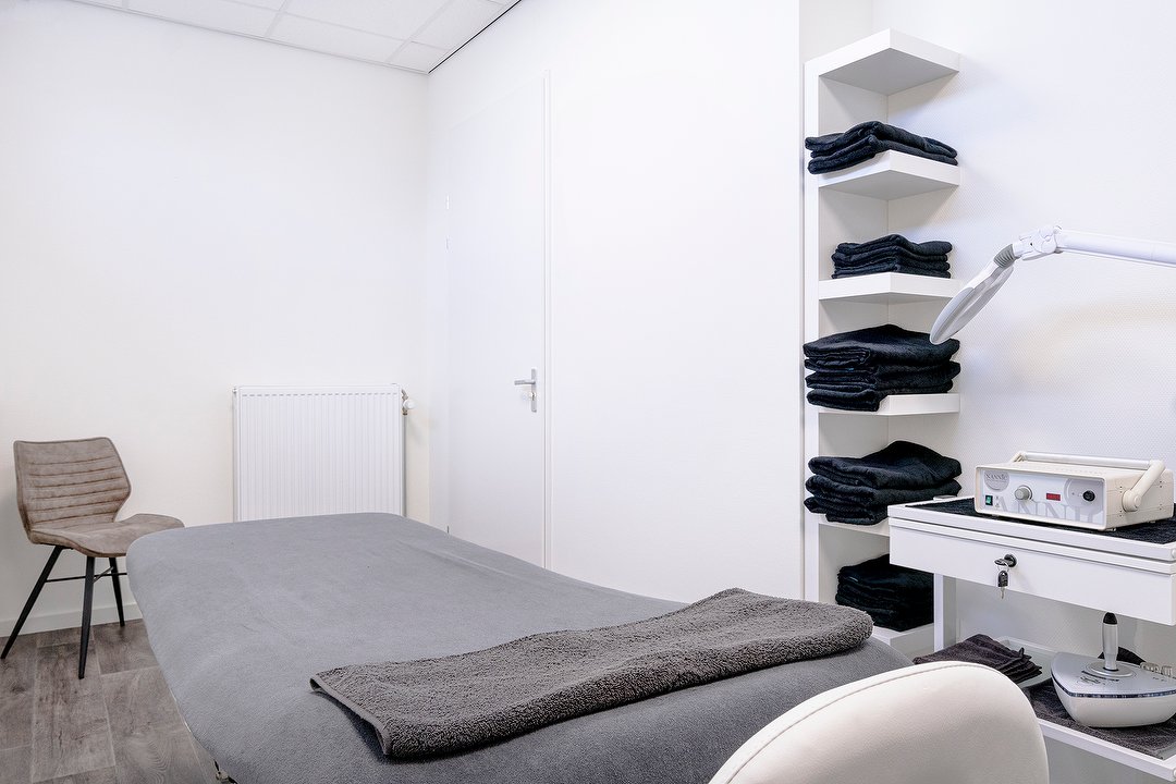 Klinica Health Elements, Bedrijventerrein Maaspoort, Den Bosch