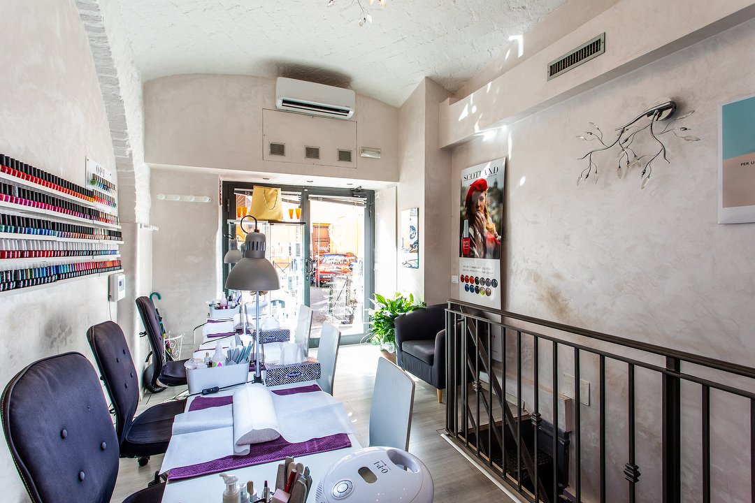 Beauty Project, Via Mantova, Roma