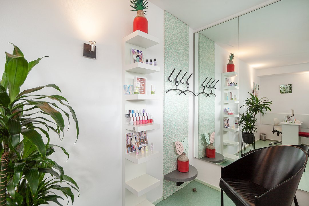 Nagelstudio NailBorn, Rembrandtweg, Noord-Holland