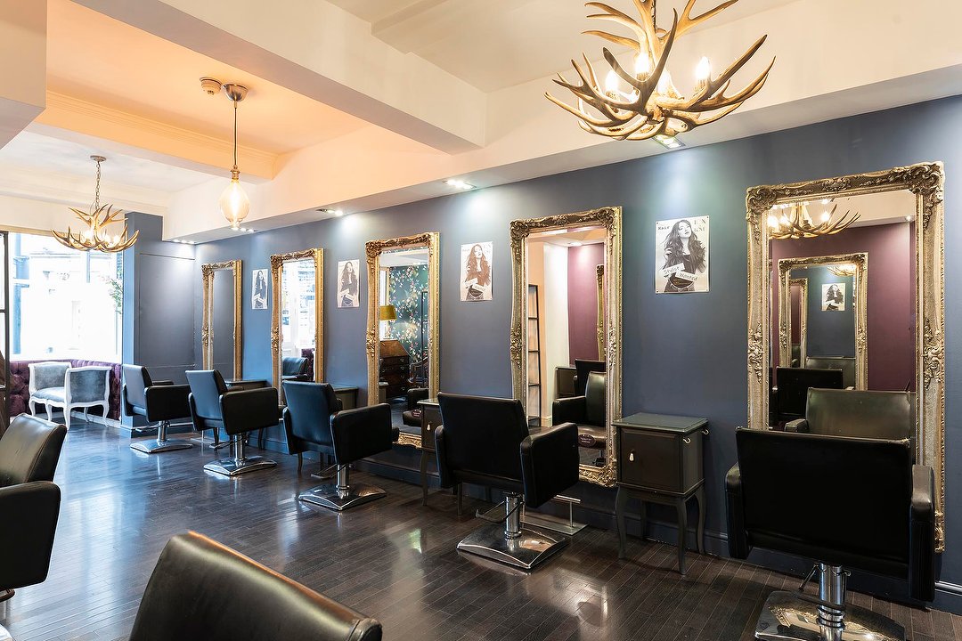 Linda Garbutt Hairdresser Hair Salon In Leeds Station Leeds