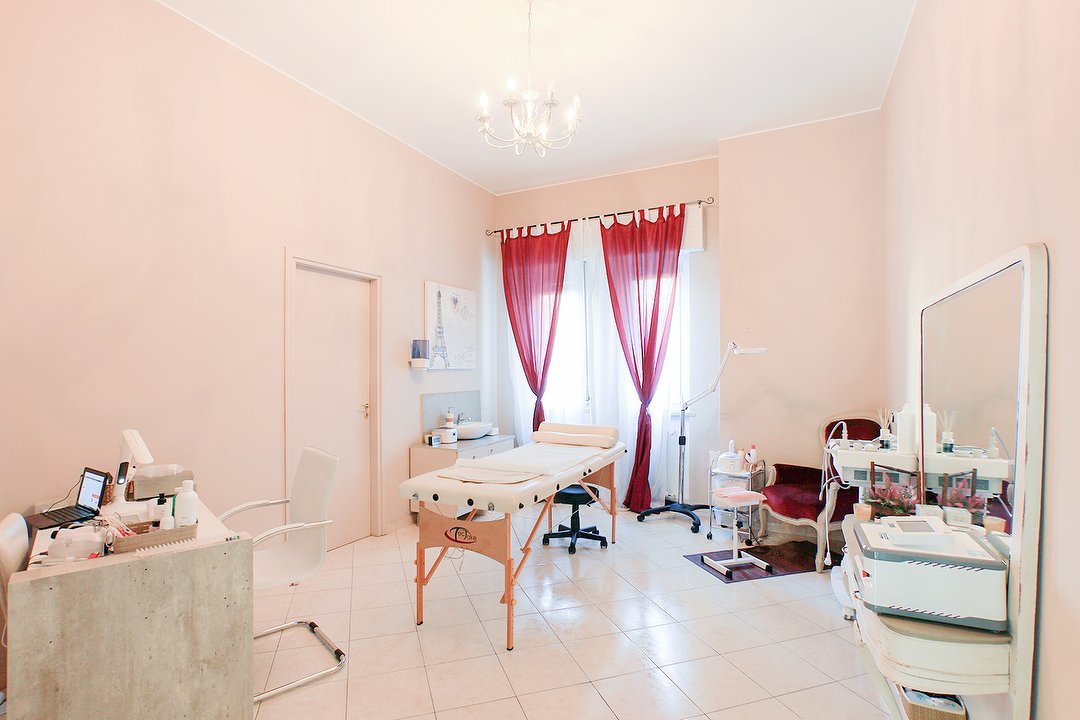 Être Belle Boutique, Legnano, Lombardia