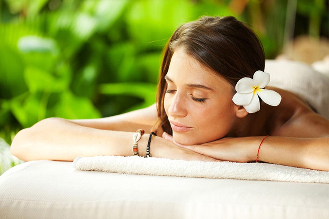Salford Star Massage and Beauty Therapy, Salford Central, Manchester