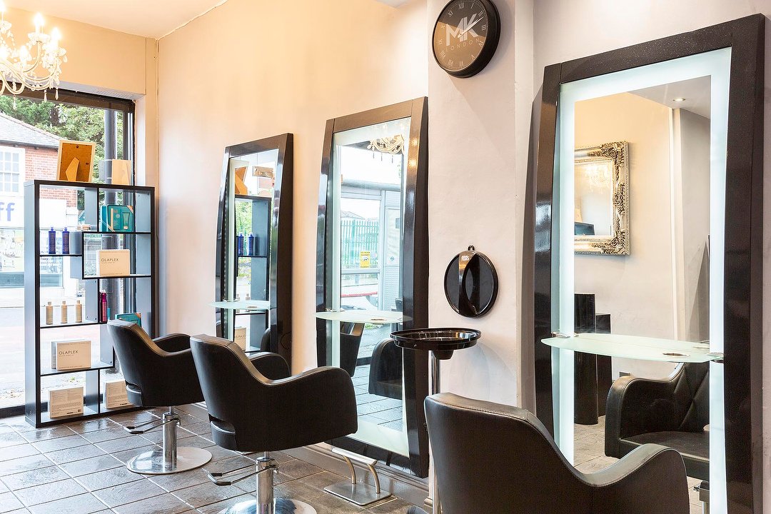 Elysia Valentina, Enfield, London