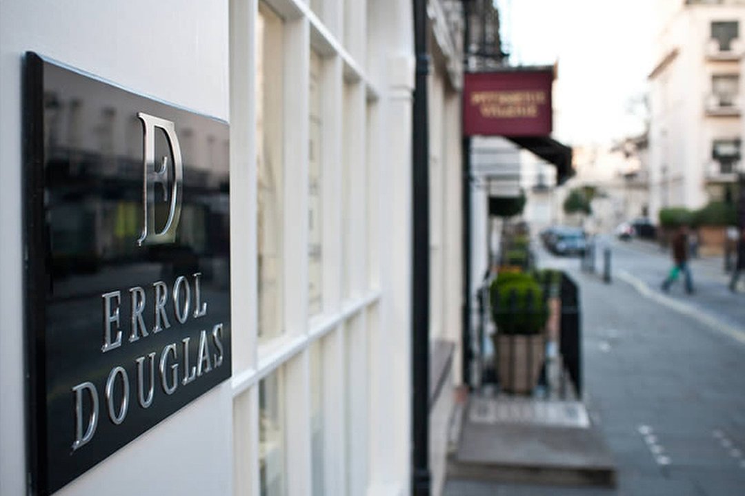 Errol Douglas, Knightsbridge, London