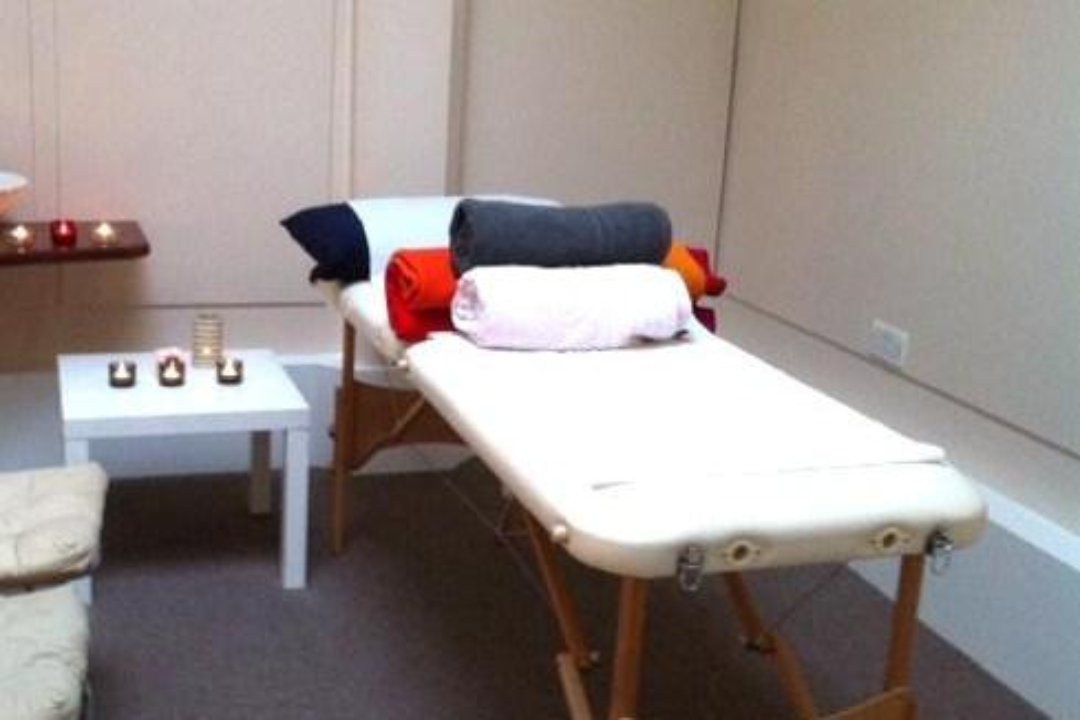 Zoe Massage Therapy, Islington, London