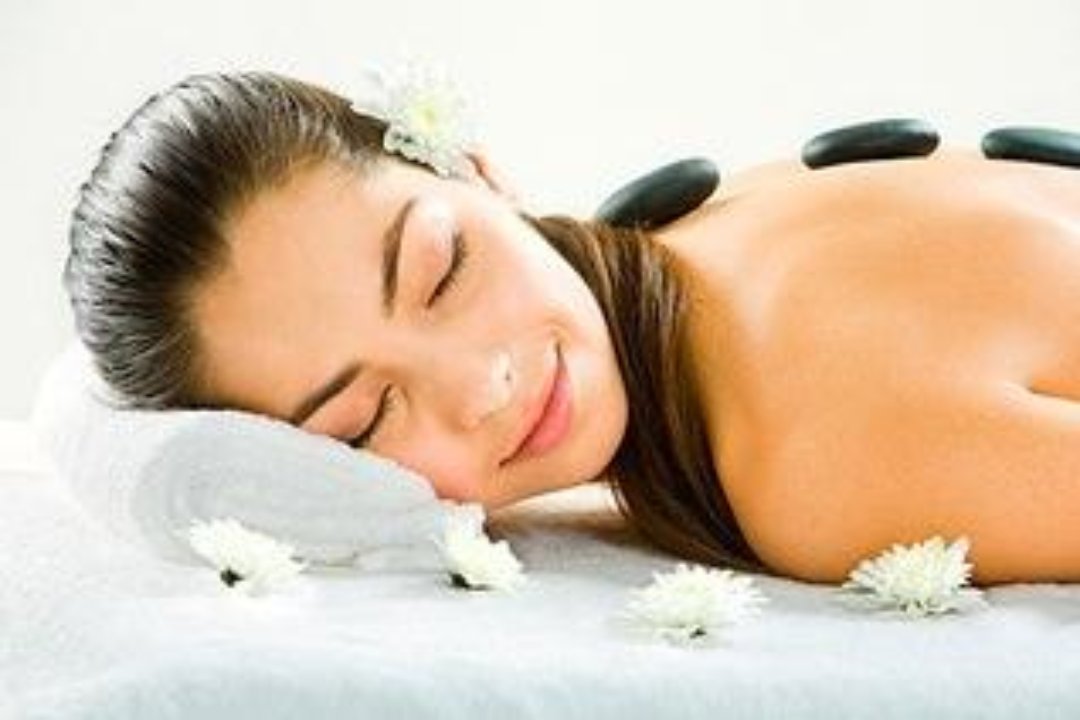 Amenti Holistic Haven at Eccenctic Pearl, Leyton, London