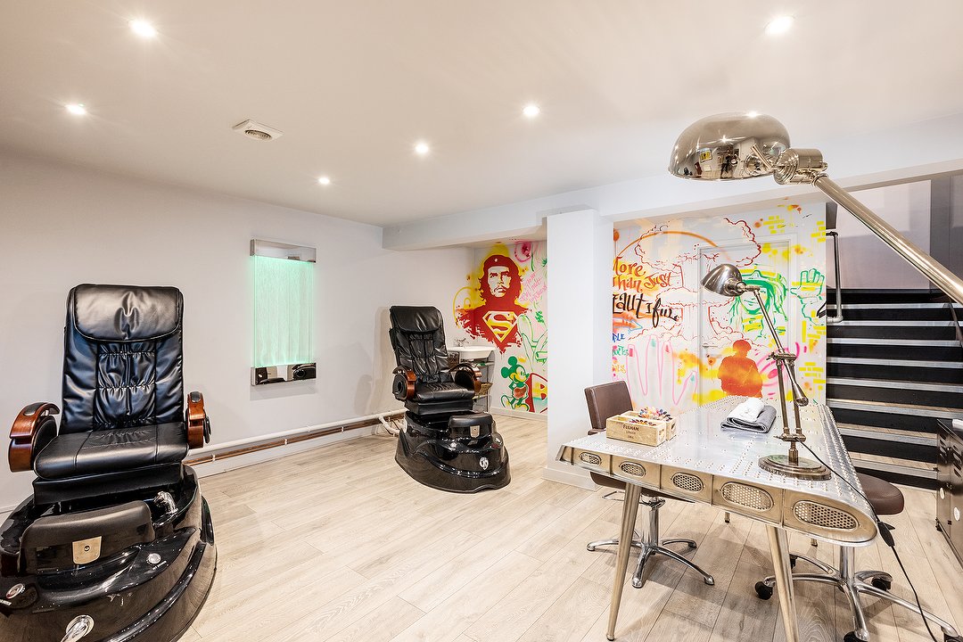 Hair@261, Fulham, London