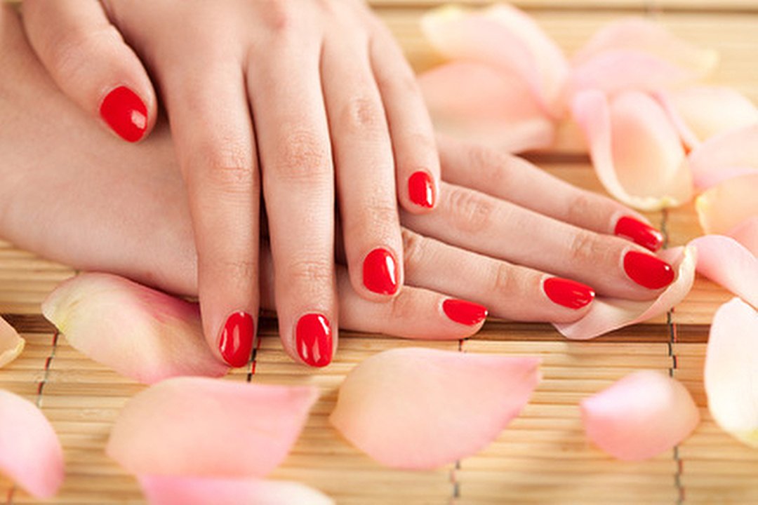 Nails By Caroline, Newon Solney, Staffordshire
