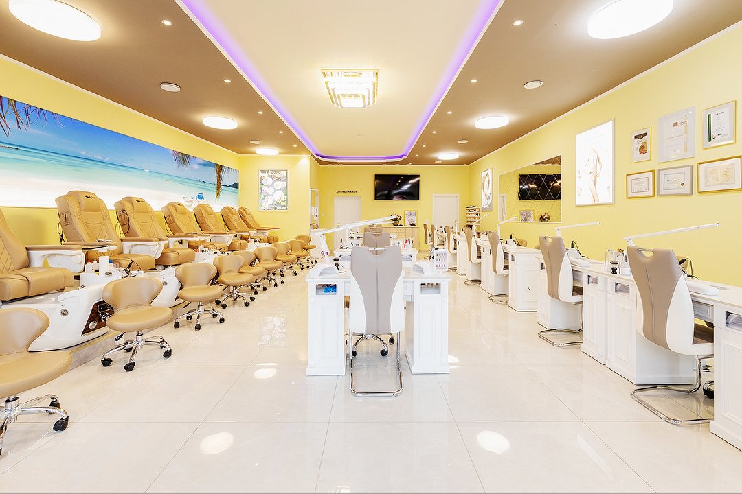 Beauty Nails Spa, Kreis 7, Zürich