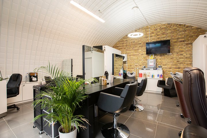 Stella Exclusive | Hair Salon in Brixton, London - Treatwell