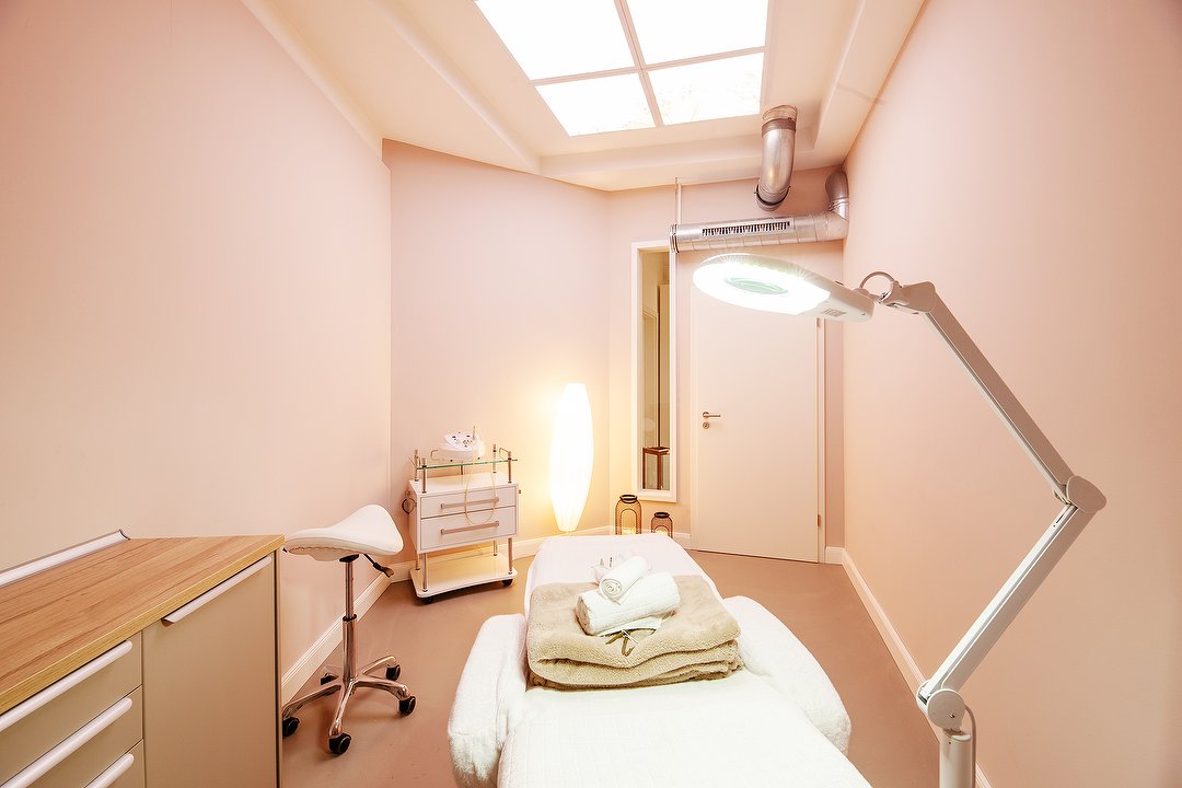 Haut-Coaching / LuxBeauty&Hair, Pempelfort, Düsseldorf