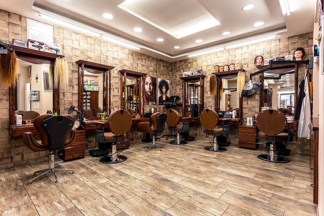Usta Hairstyle, 11. Bezirk, Wien
