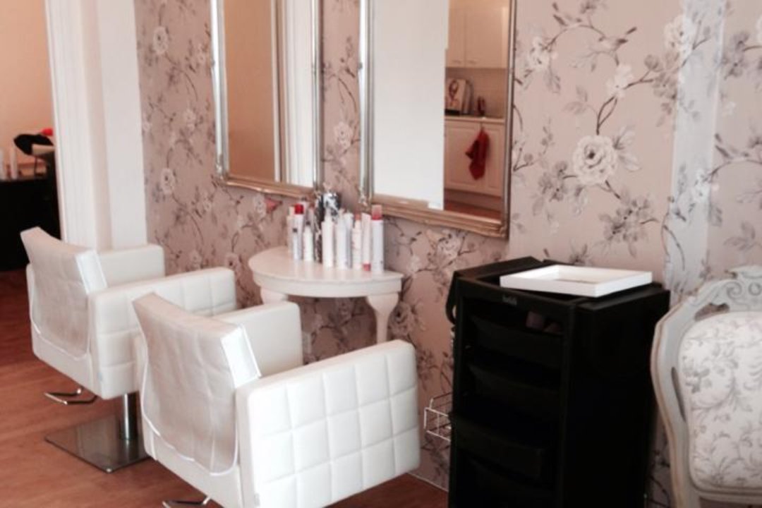 Fabulous Hair, Abingdon, Oxfordshire