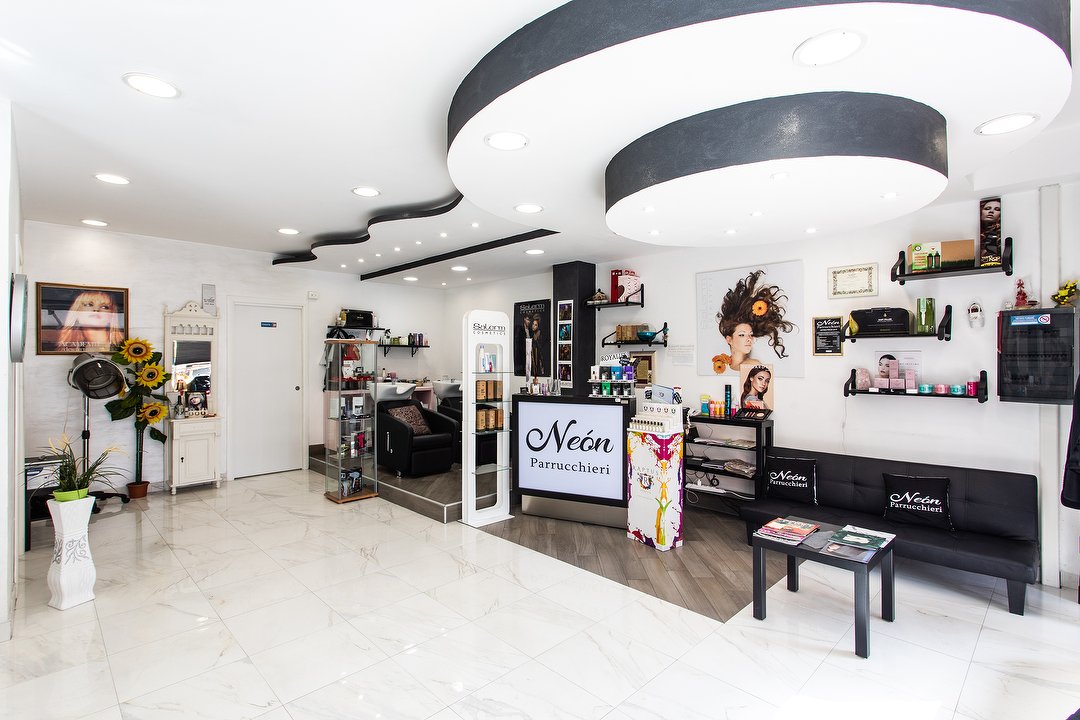 Néon Parrucchieri, Torraccia, Roma