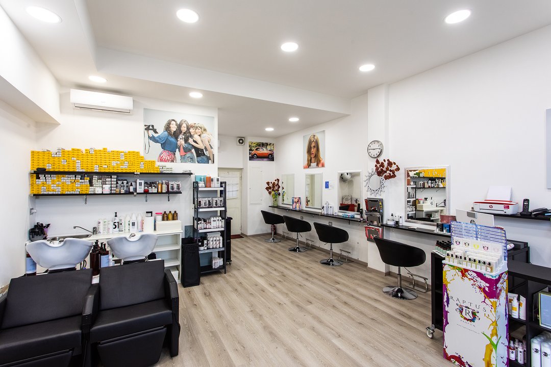 Best 3 Parrucchieri di Loredana Della Bella, Primavalle, Roma