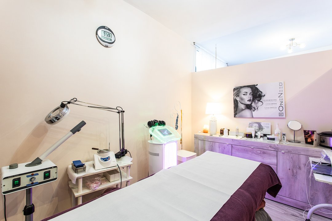 L'Arte della Bellezza, Quartiere Africano, Roma