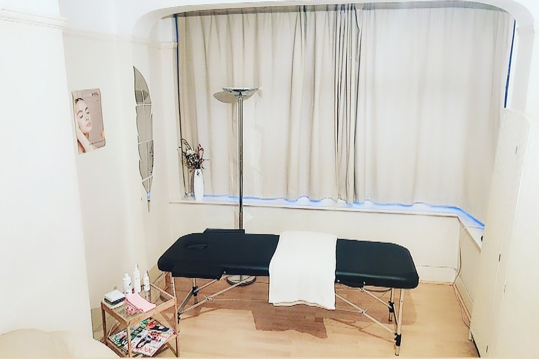 Bella London, Wimbledon, London