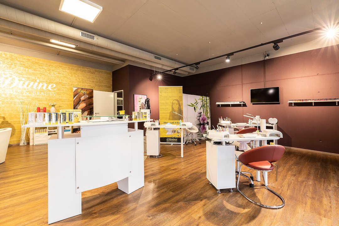 Divine Nails & Beauty - Lenzburg, Lenzburg