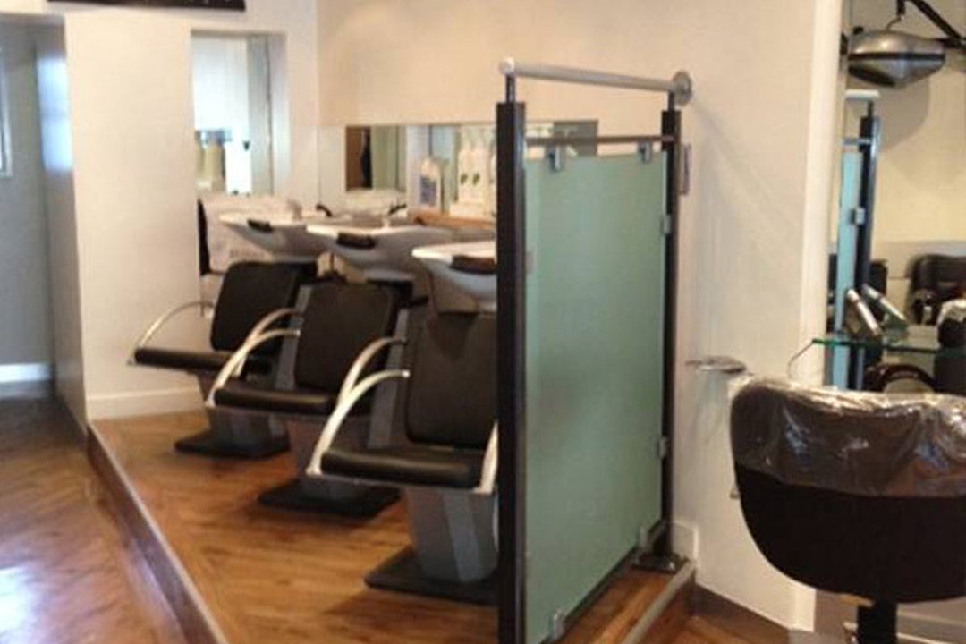 Colabella Hair, Nails, Beauty & Sunbeds Wolverhampton, Wolverhampton