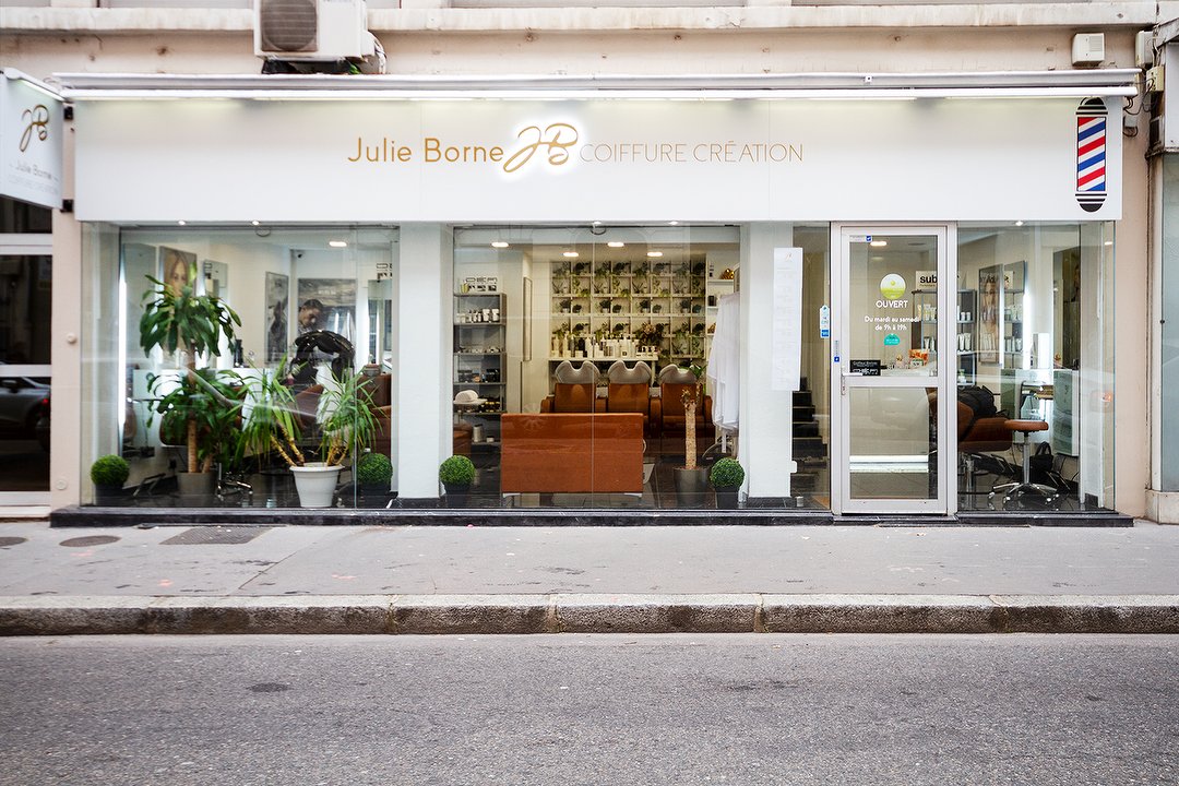 Julie Borne Coiffure Creation Coiffure A Place Guichard Bourse Du Travail Lyon Treatwell