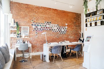 Beauty Tonic Ltd 238 Burton Road