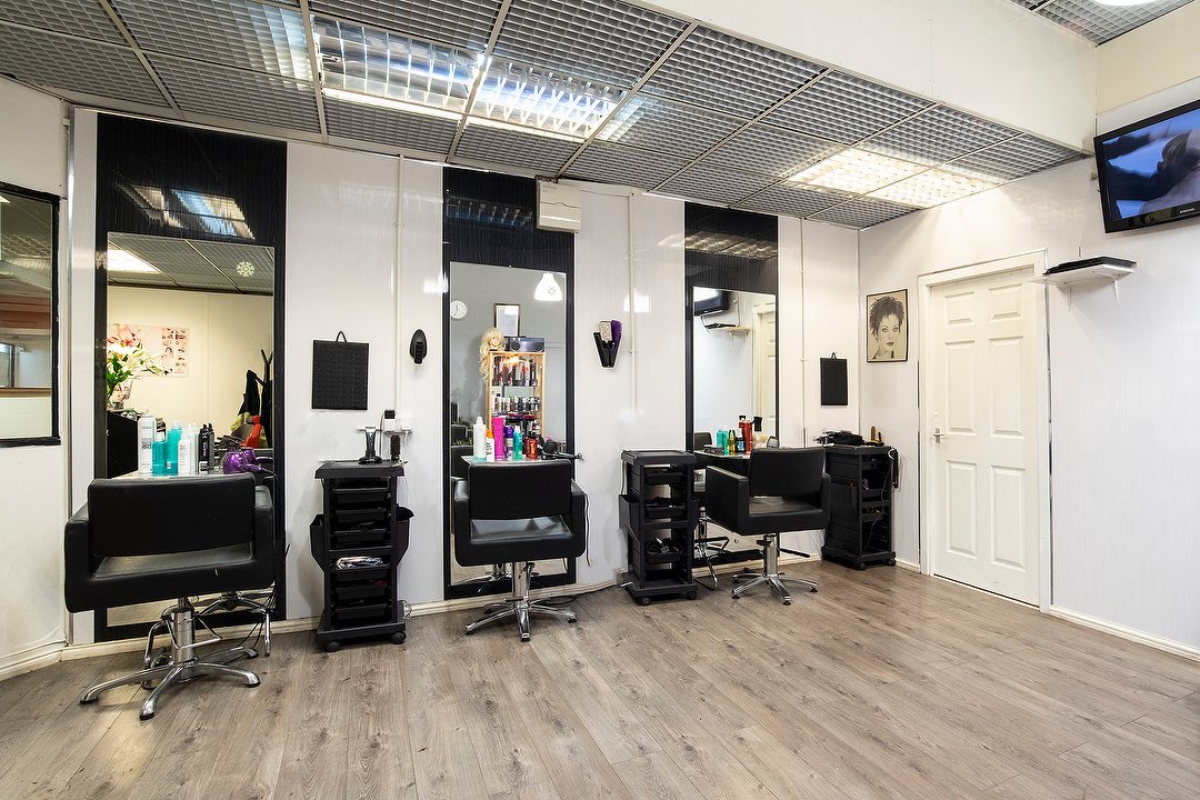 Hair & Beauty Unisex Salon, Garnethill, Glasgow