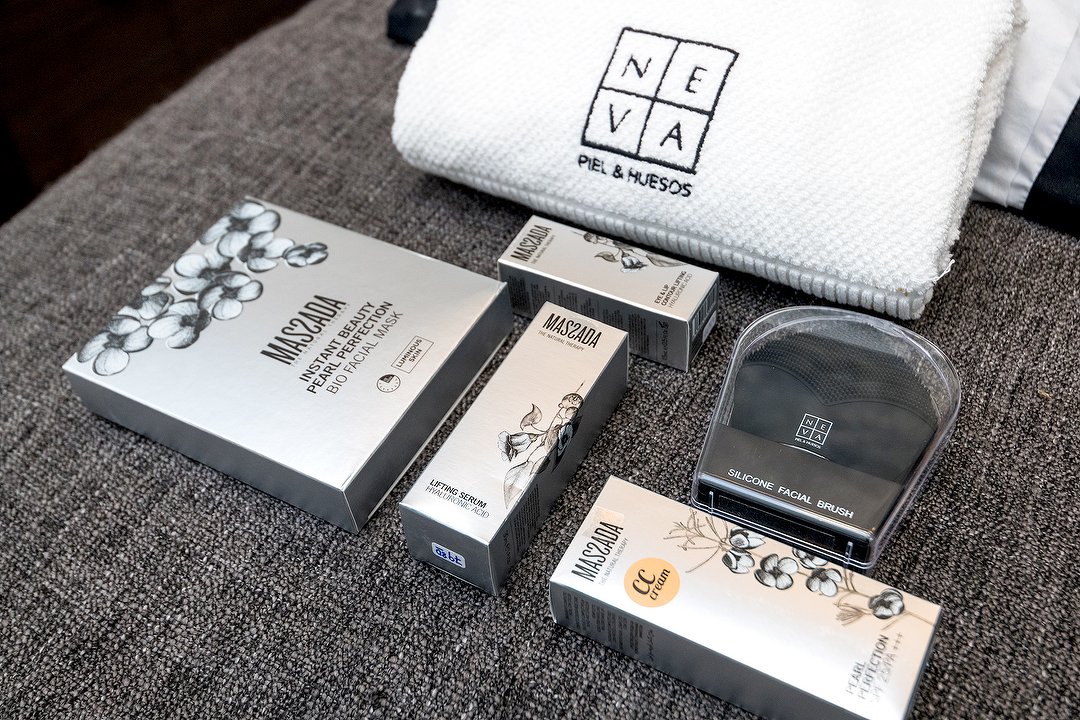 Neva Piel & Huesos Clinic Alcobendas, Alcobendas, Comunidad de Madrid