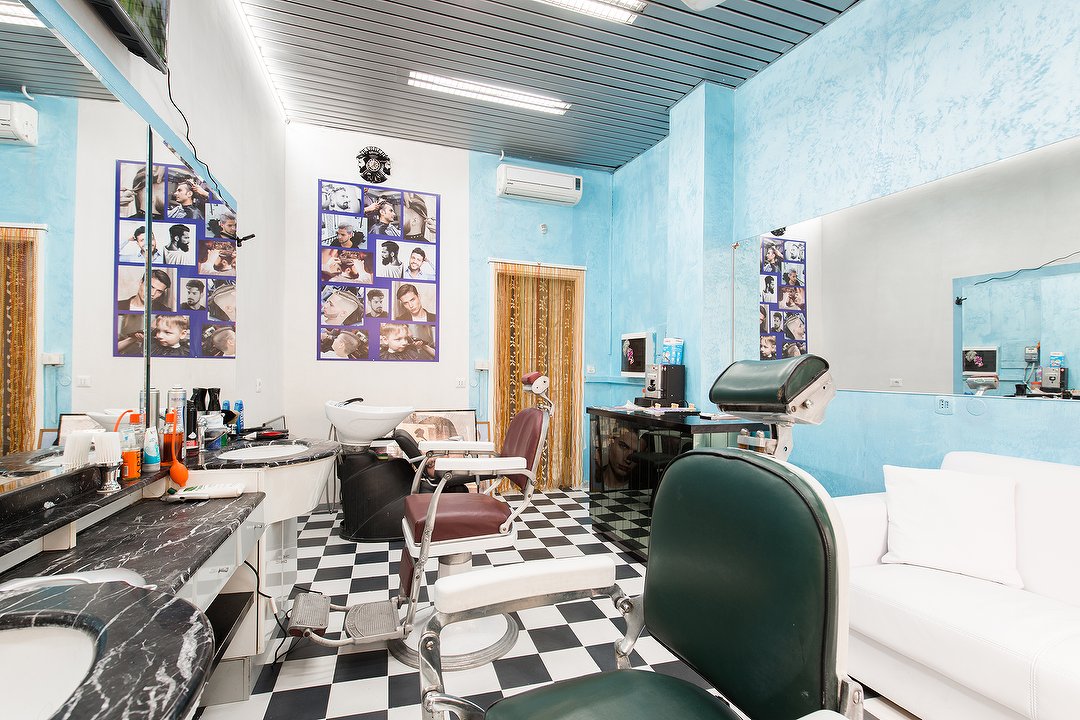 Nuova Fashion Style, Colli Portuensi, Roma