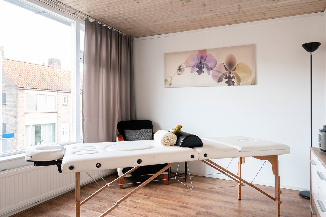 Massagesalon Jouw Moment, Tilburg-Het Zand, Tilburg