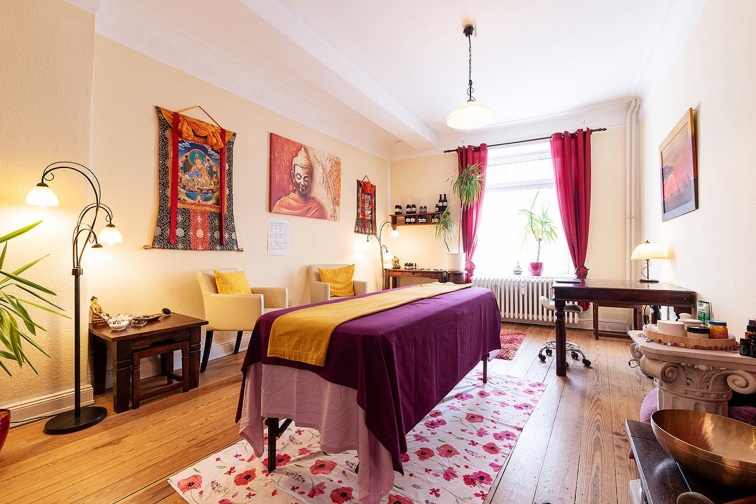 ikurna - Massage- & Körpertherapie, Hamburg