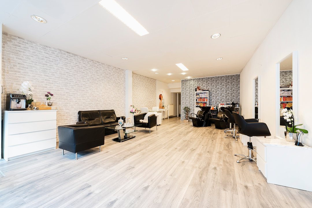 Ada Beauty Salon, haarlem, Noord-Holland