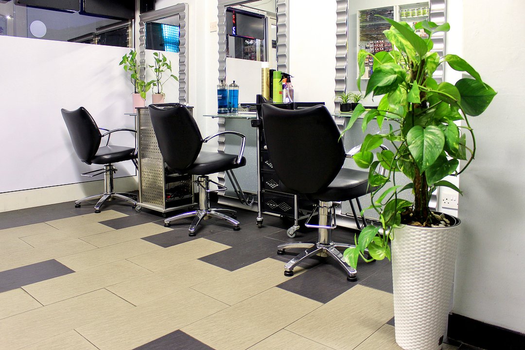 WBV Natural Hair & Nails Spa, Vauxhall, London