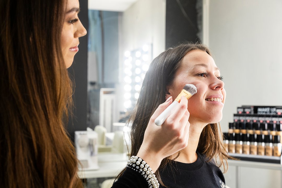 Beauty&Browbar Haarlem, Stationsbuurt, Haarlem
