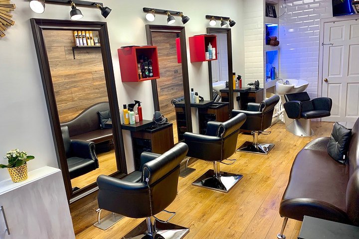 Top 20 places for Ladies' Haircuts in Dublin - Treatwell