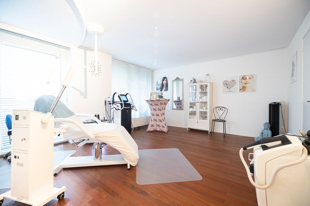 Salon Cecilia, Uithoorn, Noord-Holland