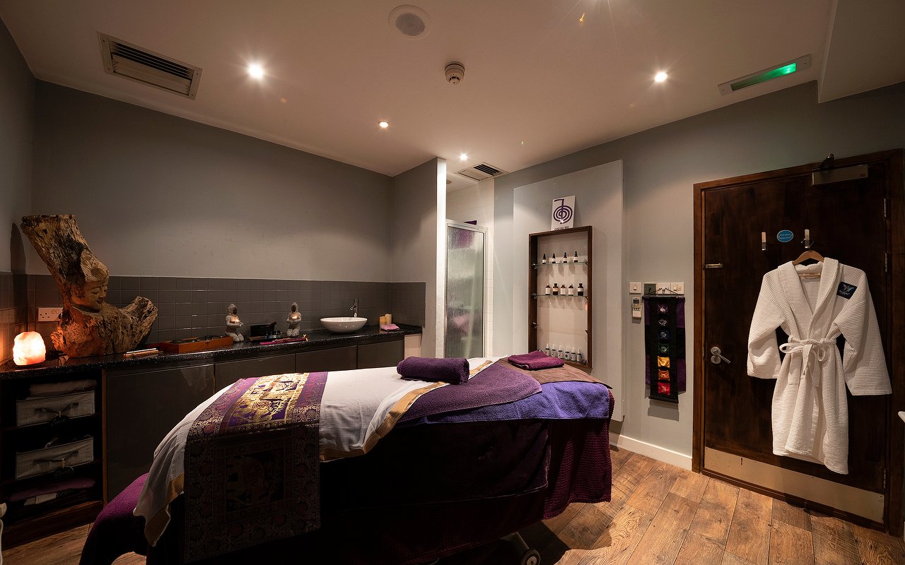 The Garden Room: Reflexology, Facials and Indian Head Massage