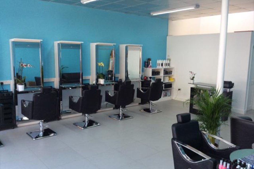 Amanda's Hair and Beauty, Walworth, London
