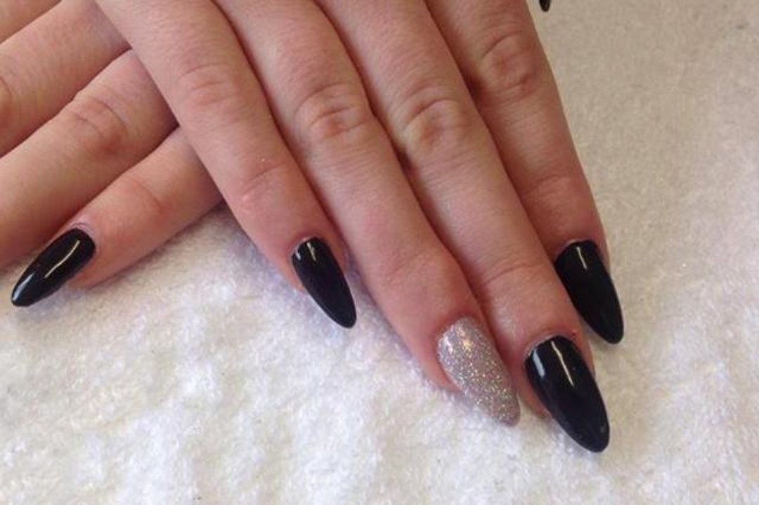 Little Luxury at Within Elle & Esse Hair, Orford, Cheshire