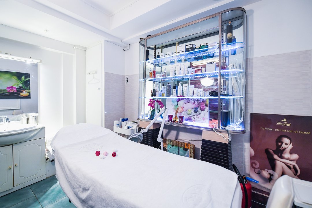 Ma's Studio chez Institut Candès, Champs-Élysées, Paris