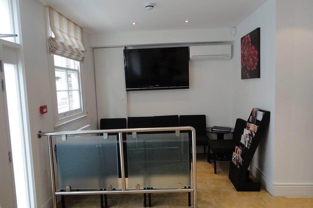 *Semi-Permanent Makeup LondonOLD, Dorset Square, London