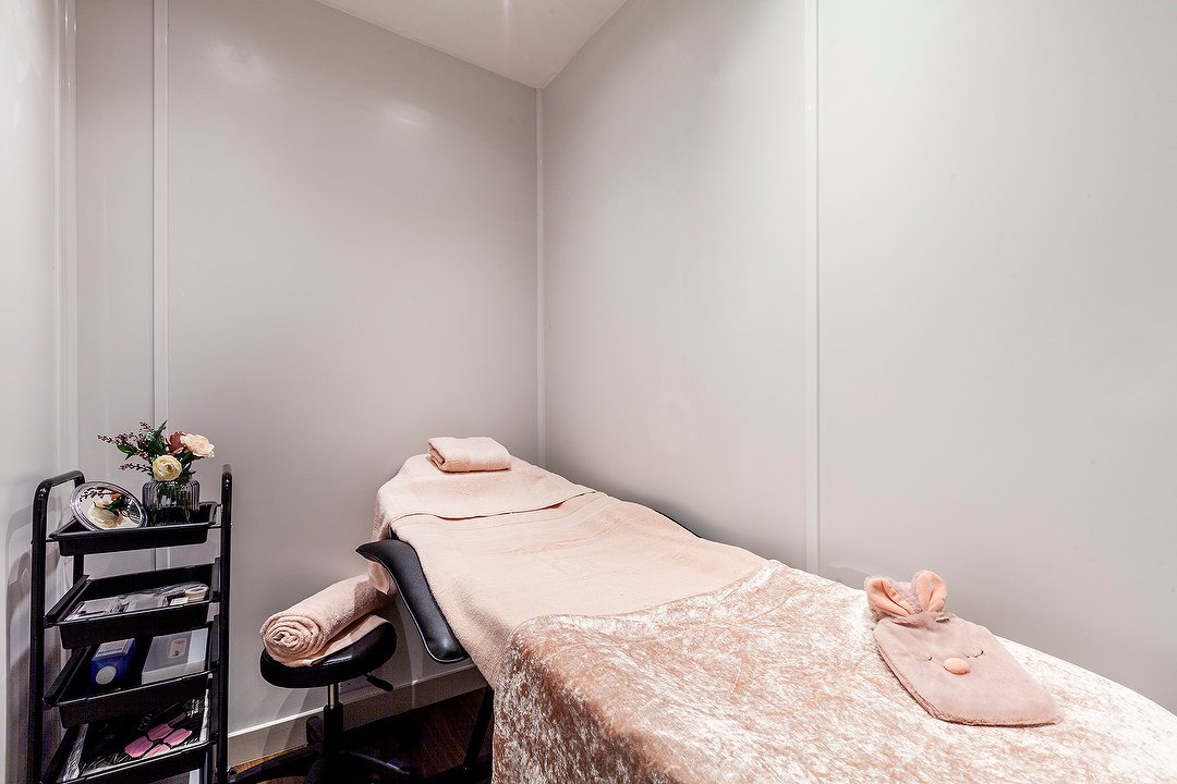 Tanning & Beauty Hub, Crouch End, London
