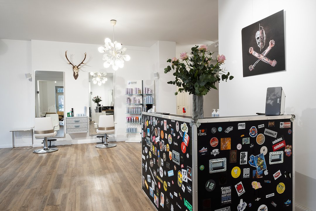 Schnitt Echt Friseur In Friedrichshain Berlin Treatwell