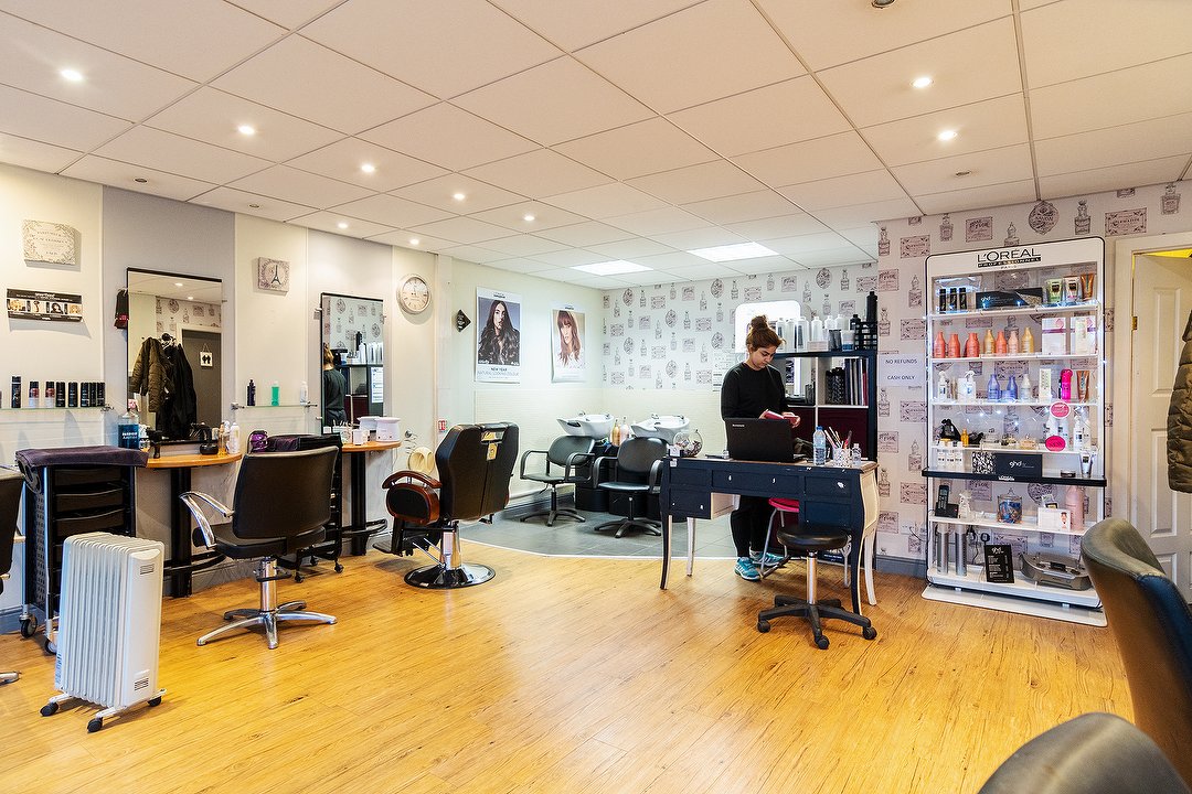 Shnix Unisex Hairsalon, Cross Gates, Leeds